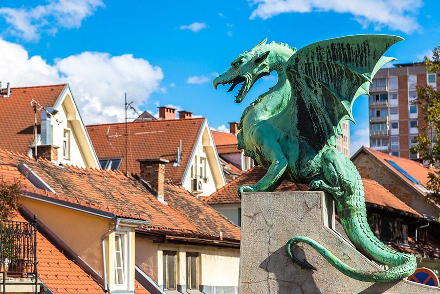 Los dragones son el símbolo mitológico de Eslovenia.