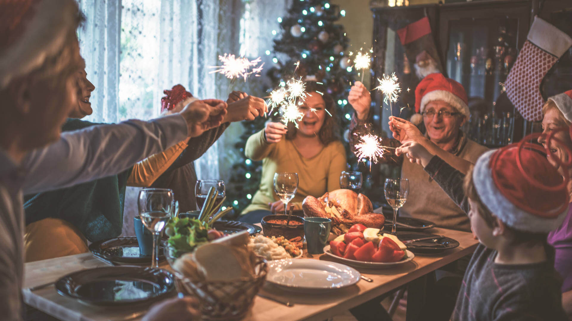Las cenas de Nochebuena: diferentes formas de celebrar la Navidad
